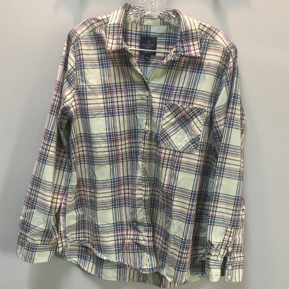 American Eagle Boyfriend shirt.